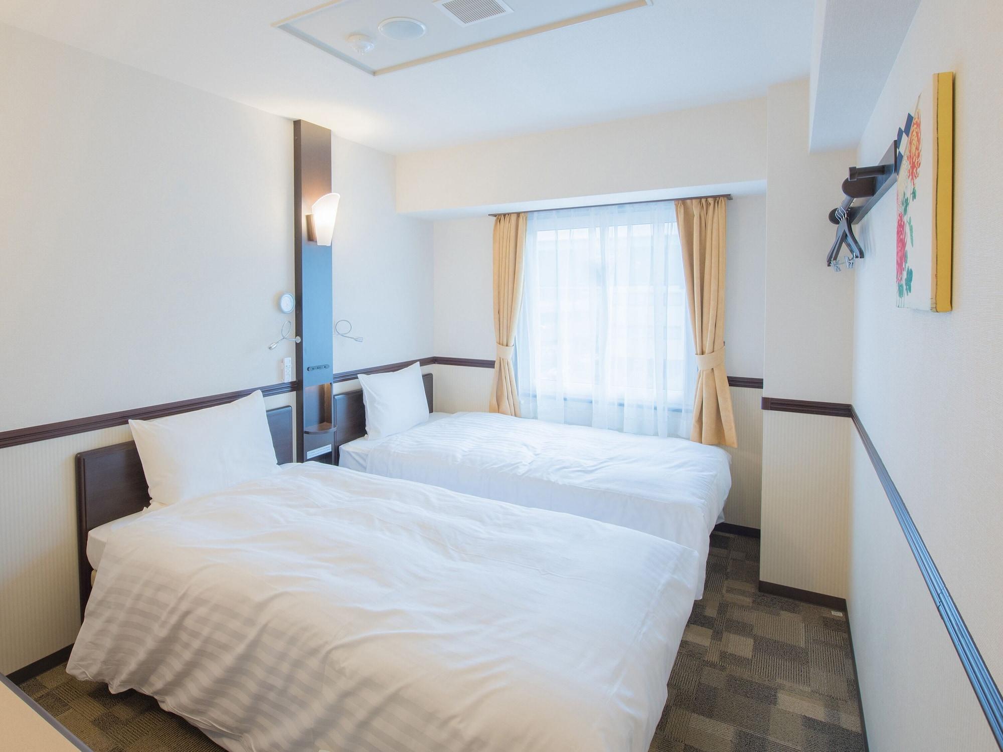 Toyoko Inn Yokohama Kannai Kültér fotó